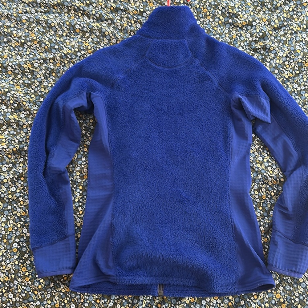 Patagonia R2 jacket - Picture 2 of 5